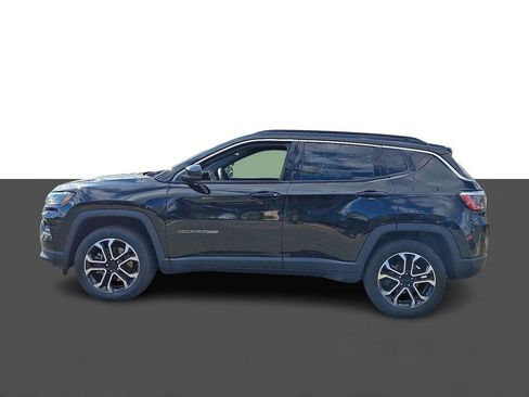 Used 2023 Jeep Compass Limited AWD/4WD image 4