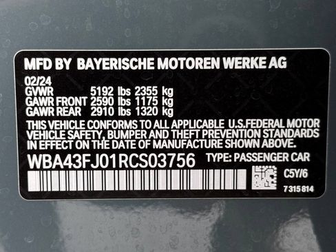 Used 2024 BMW 530i w/ Premium Package RWD image 70