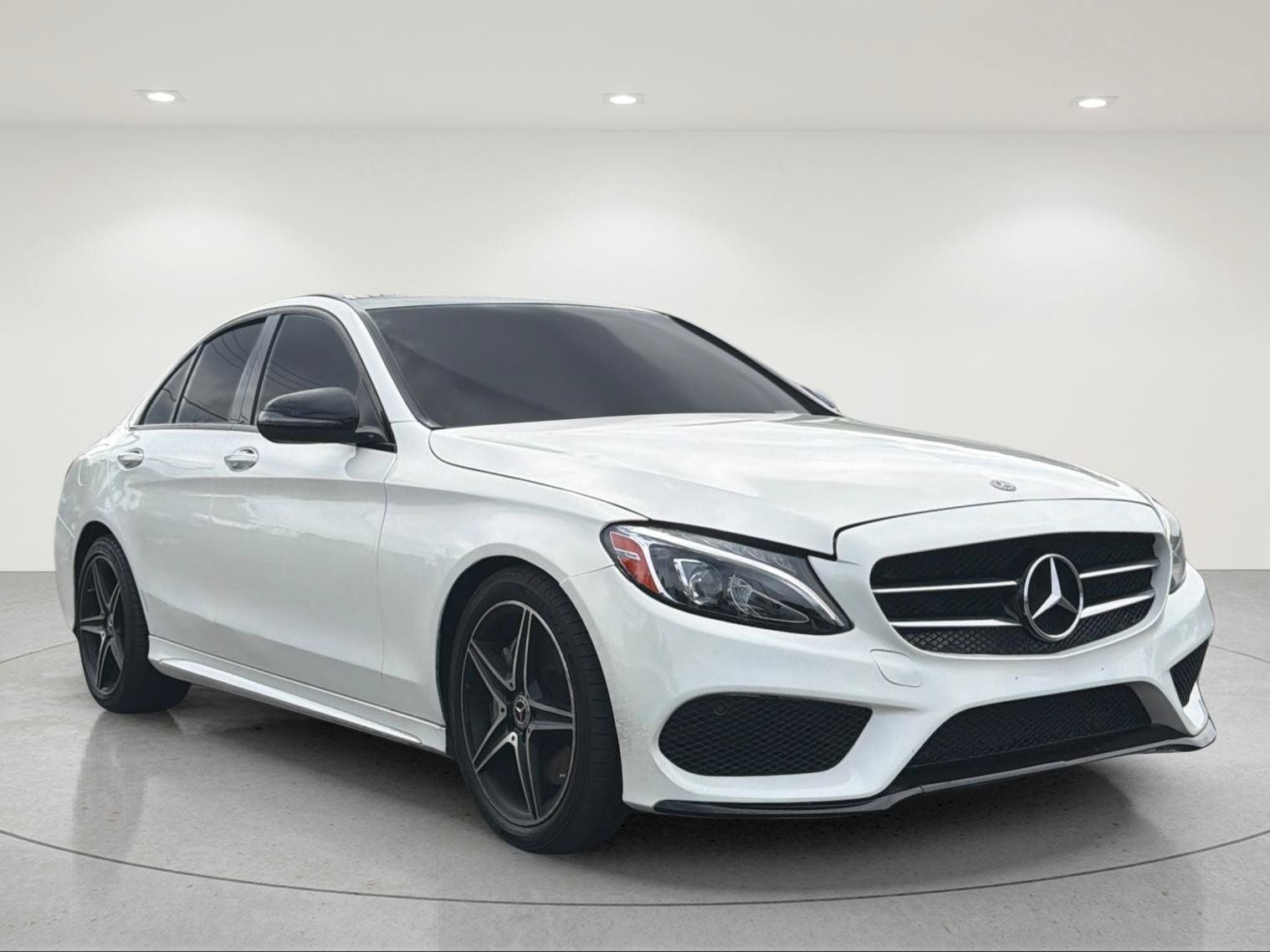 Used 2018 Mercedes-Benz C 300 4MATIC Sedan image 6