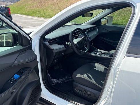 New 2026 Jeep Cherokee Laredo image 14