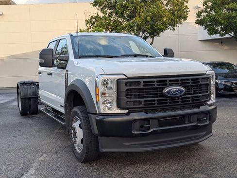 Used 2024 Ford F450 XL image 3