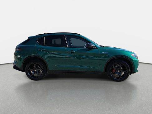 New 2025 Alfa Romeo Stelvio Sprint w/ Veloce Package image 4