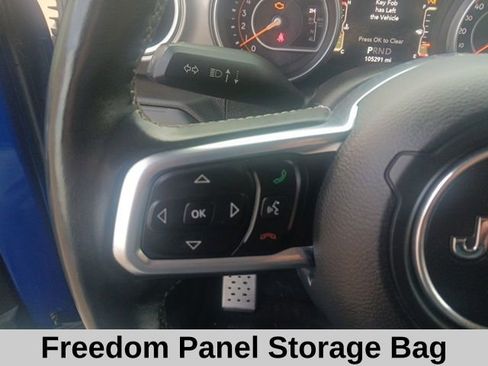 Used 2018 Jeep Wrangler Unlimited Sahara image 13