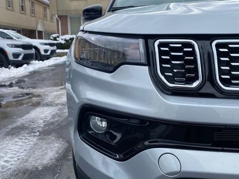 New 2026 Jeep Compass Limited image 10