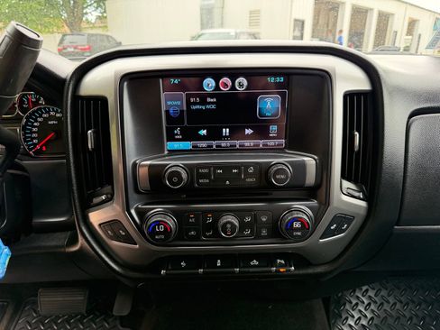 Used 2016 Chevrolet Silverado 1500 LT w/ All Star Edition AWD/4WD image 19