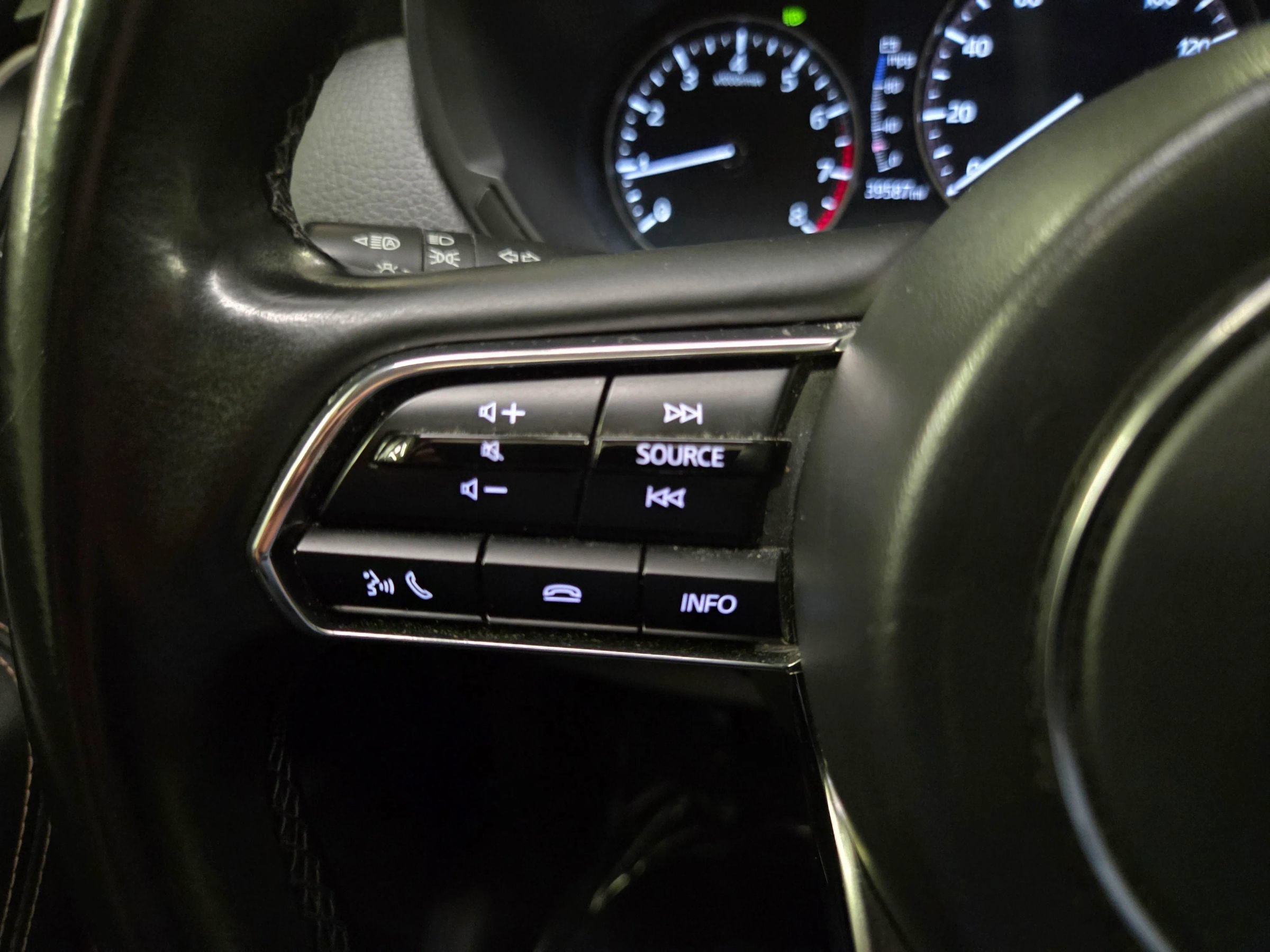 Used 2024 MAZDA CX-90 3.3 Turbo w/ Premium Package AWD/4WD image 21