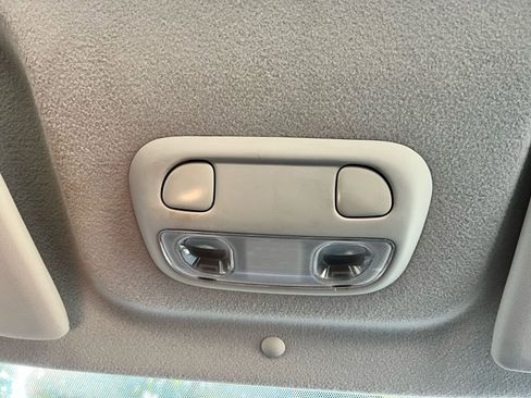 Used 2011 Subaru Impreza 2.5i image 29