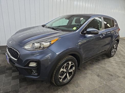 Used 2020 Kia Sportage LX w/ LX Popular Package AWD/4WD image 8