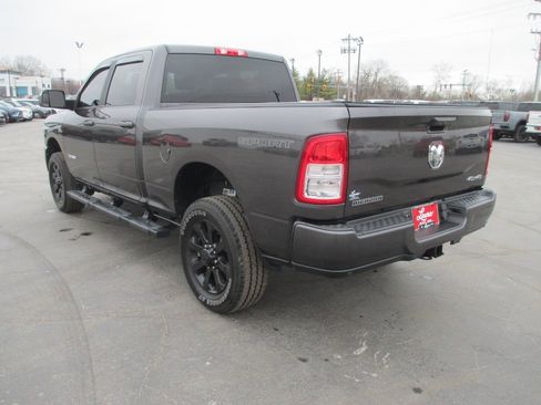 Used 2021 RAM 2500 Big Horn w/ Level 1 Equipment Group image 10