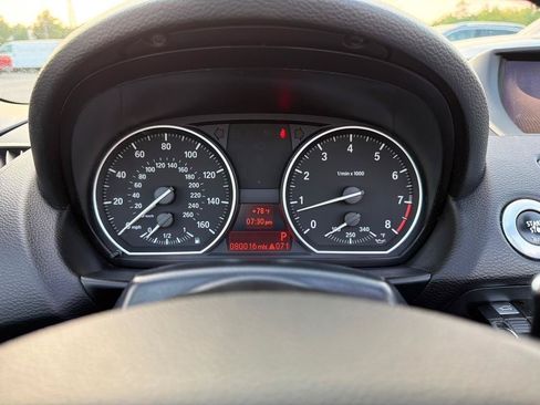 Used 2013 BMW 135i Convertible w/ Premium Pkg RWD image 13