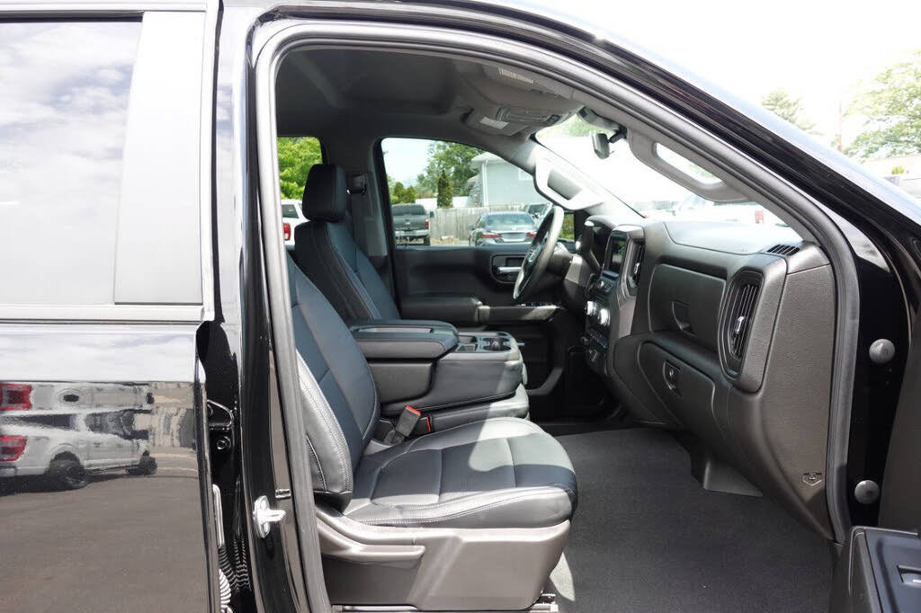 Used 2024 GMC Sierra 1500 Pro w/ Graphite Edition AWD/4WD image 34
