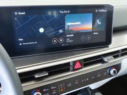 New 2025 Kia Sorento S w/ Panoramic Sunroof Package image 15