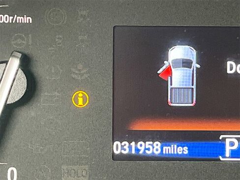 Used 2023 Honda Ridgeline RTL image 12