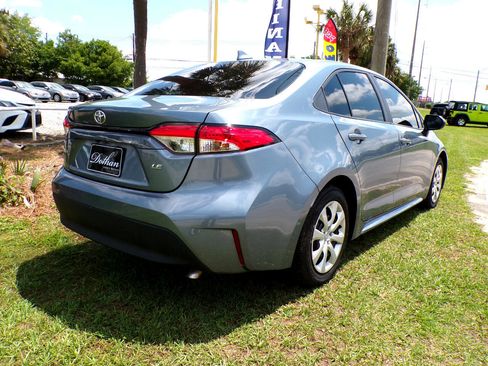 Used 2024 Toyota Corolla LE image 7