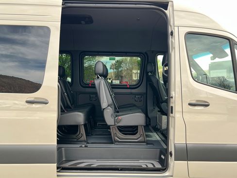 New 2026 Mercedes-Benz Sprinter 2500 image 18