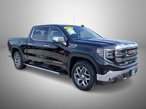 Certified 2023 GMC Sierra 1500 SLT w/ SLT Premium Package AWD/4WD image 3