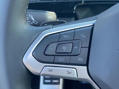 New 2026 Volkswagen Atlas Cross Sport SEL Premium R-Line AWD/4WD image 19