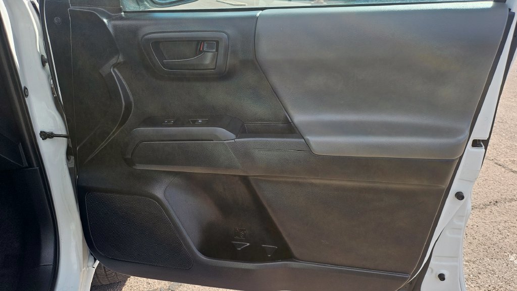 Used 2019 Toyota Tacoma SR RWD image 17