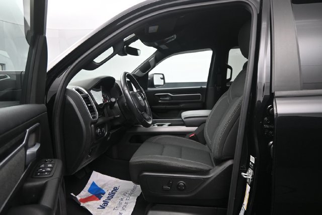Used 2023 RAM 1500 Big Horn AWD/4WD image 10