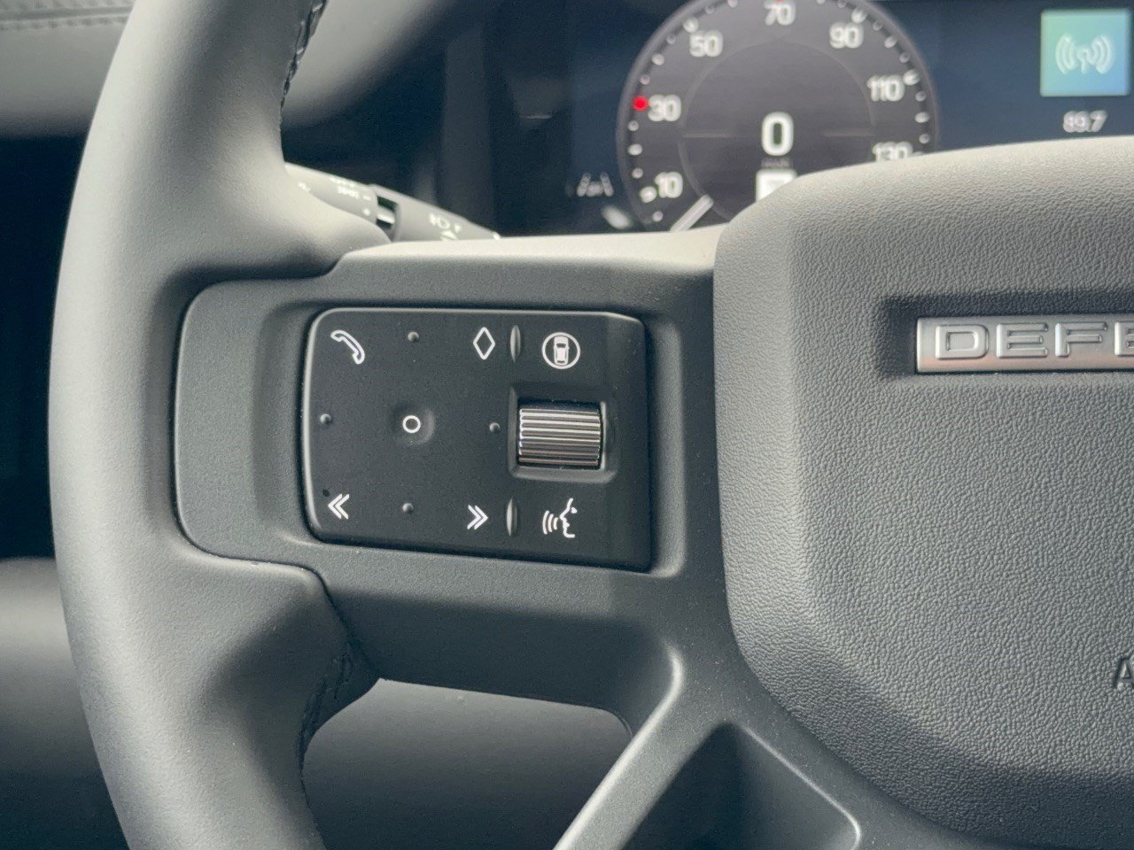 New 2026 Land Rover Defender 110 S AWD/4WD image 18
