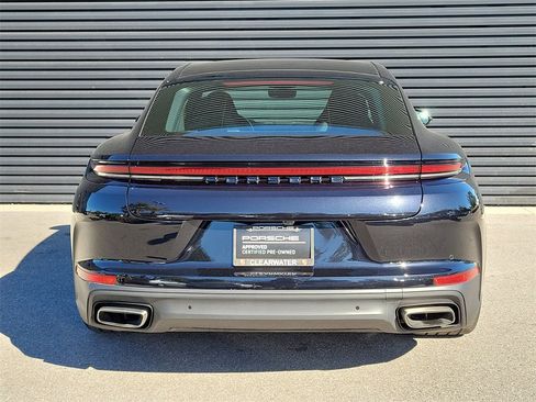 Certified 2024 Porsche Panamera 4 image 4