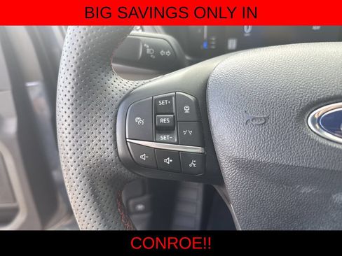 Used 2023 Ford Escape ST-Line w/ Tech Pack #1 FWD image 16