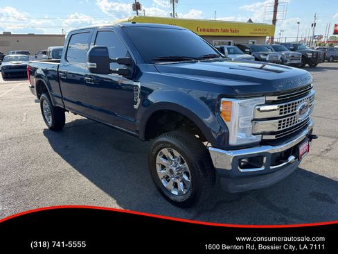 Used 2017 Ford F250 Lariat w/ Lariat Value Package AWD/4WD image 1