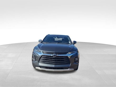 Used 2020 Chevrolet Blazer LT image 2