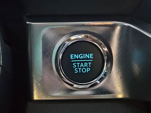 Used 2025 Ford F350 King Ranch image 16