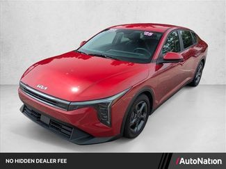 Used 2025 Kia K4 FWD video 1