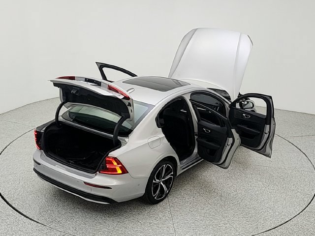 Used 2024 Volvo S60 B5 Ultimate w/ Climate Package AWD/4WD image 41
