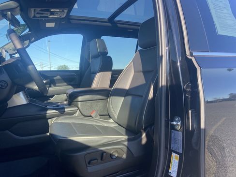 Certified 2023 Chevrolet Tahoe Premier w/ Premium Package 2 AWD/4WD image 20