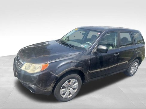 Used 2010 Subaru Forester 2.5X AWD/4WD image 4