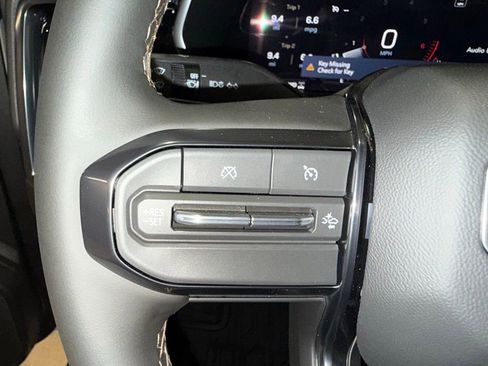 New 2026 GMC Canyon AT4 image 22