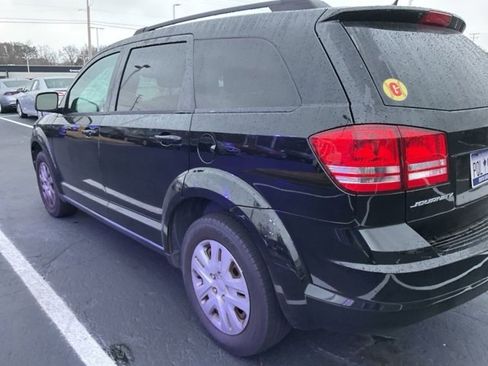 Used 2016 Dodge Journey SE w/ Flexible Seating Group image 7