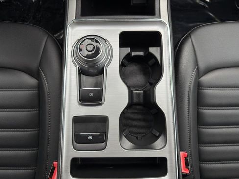 Used 2022 Ford Edge SEL image 27