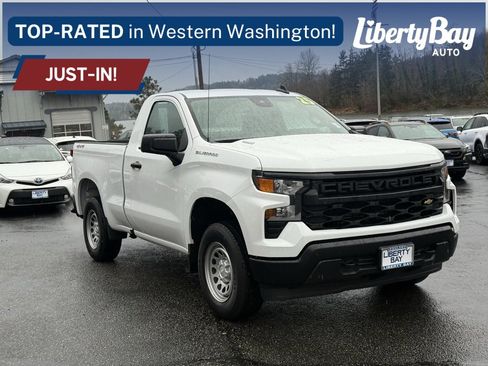 Used 2025 Chevrolet Silverado 1500 W/T w/ WT Value Package image 3