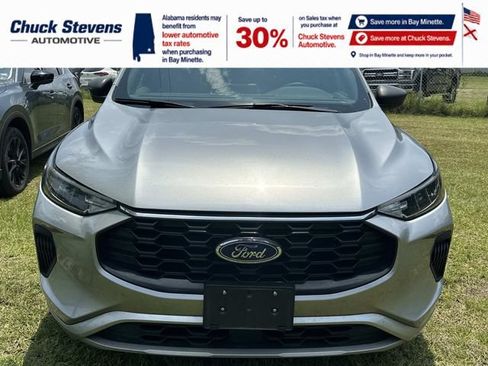 Used 2024 Ford Escape ST-Line AWD/4WD image 3