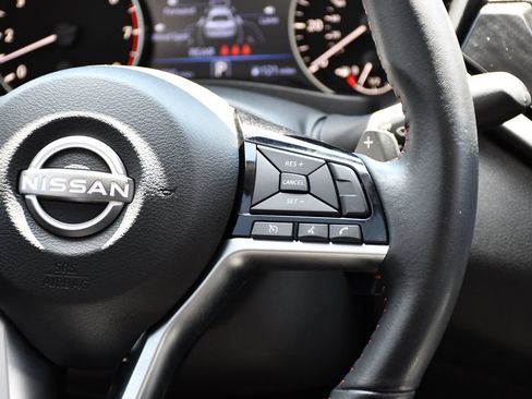 Used 2024 Nissan Altima 2.5 SR w/ SR Premium Package FWD image 27