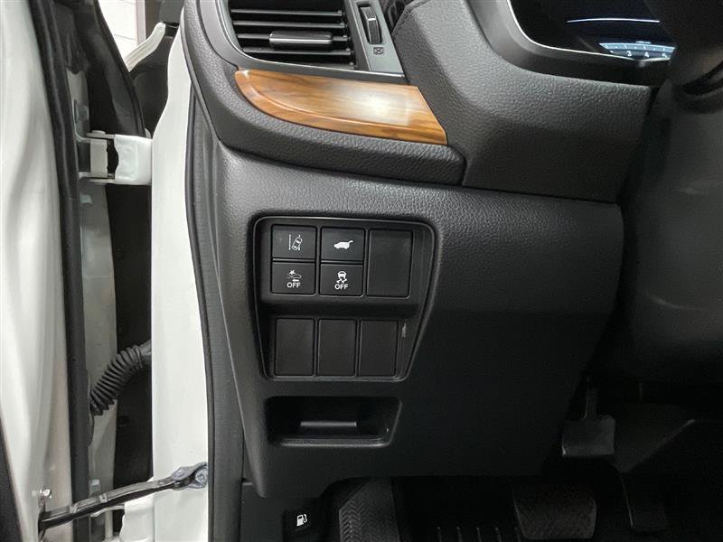 Used 2017 Honda CR-V Touring image 23