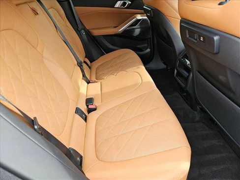 Certified 2023 BMW X6 xDrive40i w/ M Sport Package image 19