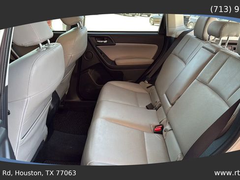 Used 2014 Subaru Forester 2.5i Touring image 26