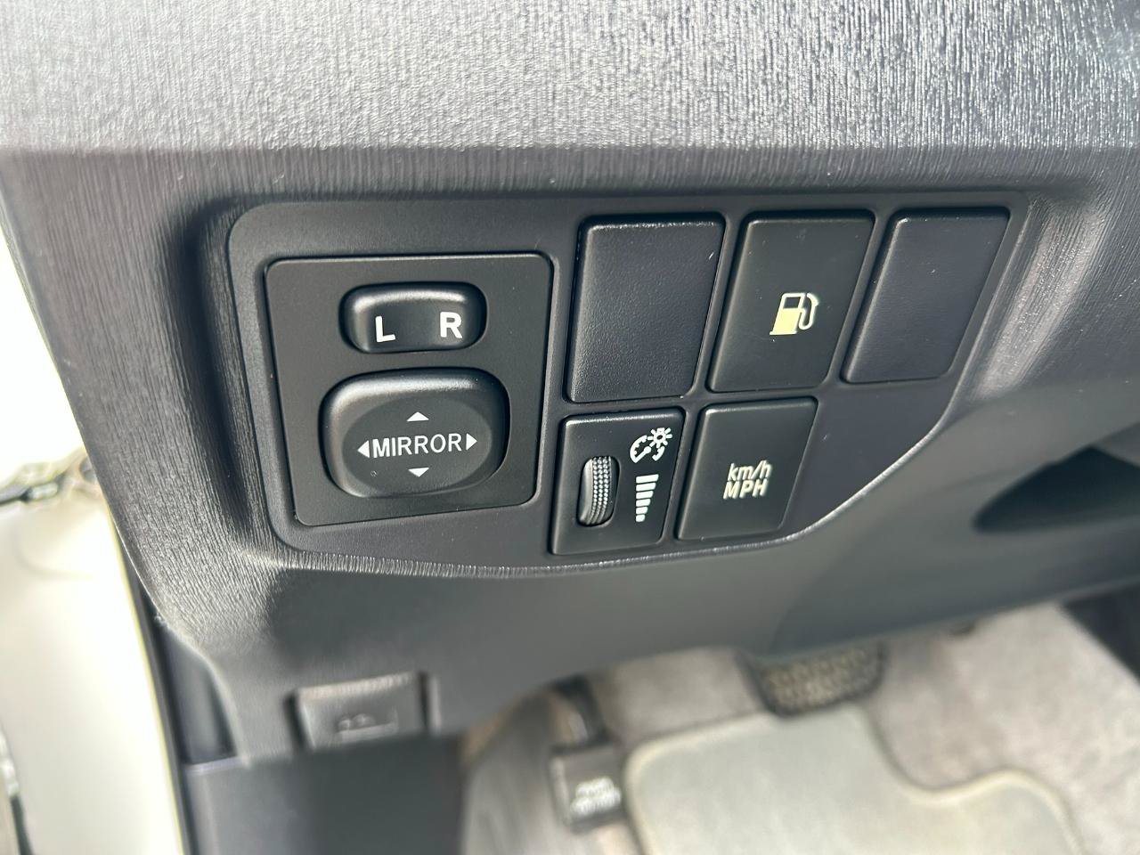 Used 2013 Toyota Prius Prime Plug-In Hybrid FWD image 10