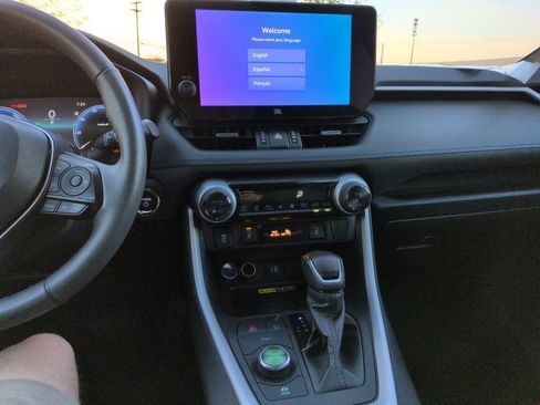 Used 2023 Toyota RAV4 XSE image 17