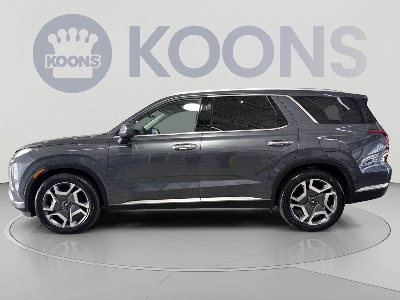 Used 2023 Hyundai Palisade Limited w/ Cargo Package AWD/4WD image 7