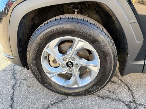 Used 2023 Hyundai Tucson SE image 20