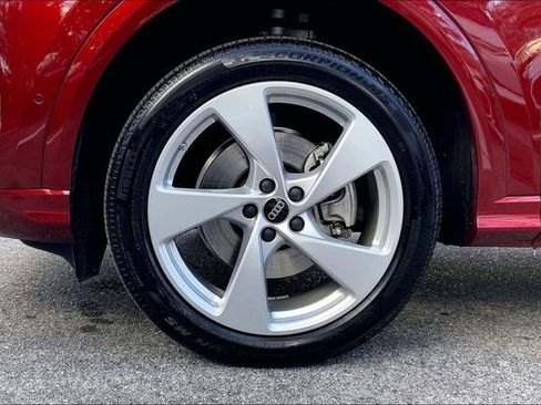 Certified 2025 Audi Q5 Premium Plus w/ Premium Plus image 10