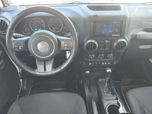Used 2016 Jeep Wrangler Unlimited Sport w/ Quick Order Package 24S AWD/4WD image 23