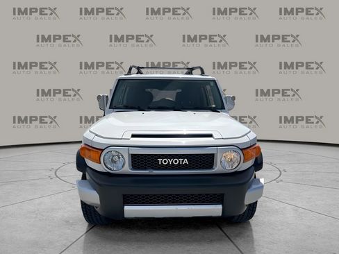 Used 2012 Toyota FJ Cruiser Base w/ Upgrade Pkg image 8