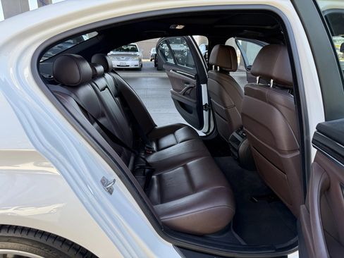 Used 2015 BMW 550i Sedan RWD image 20
